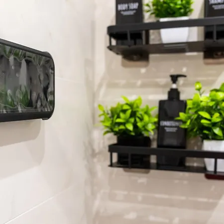 Elegante Con Giardino Privato, Jacuzzi Nel Cuore Di Lejlighed