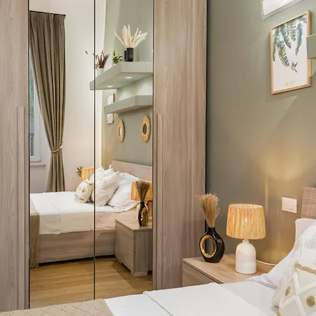 Lejlighed Elegante Con Giardino Privato, Jacuzzi Nel Cuore Di *