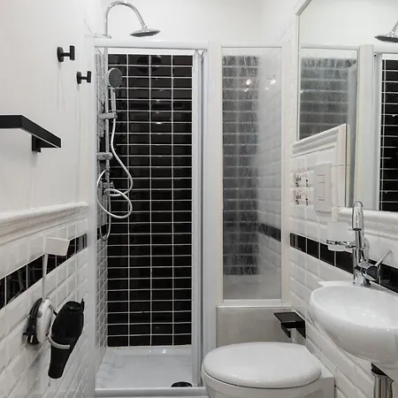 Lejlighed Elegante Con Giardino Privato, Jacuzzi Nel Cuore Di Firenze